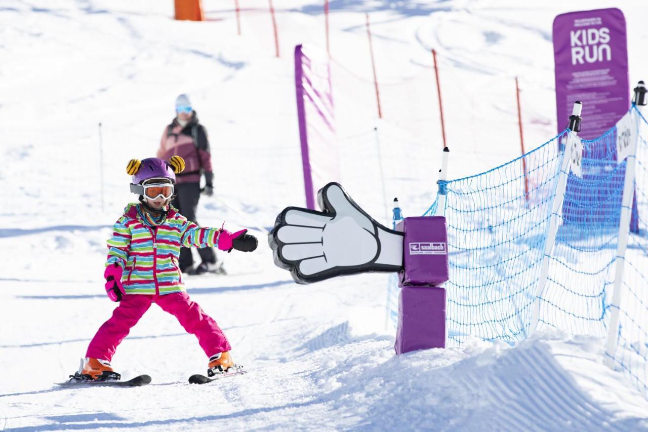 Hotel Barbarahof Saalbach, Inkl Jokercard Esterno foto