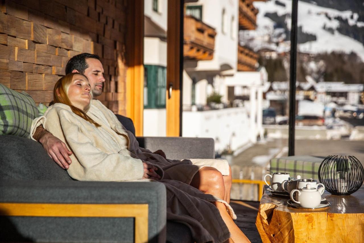 Hotel Barbarahof Saalbach, Inkl Jokercard Esterno foto
